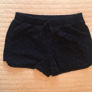Navy target shorts